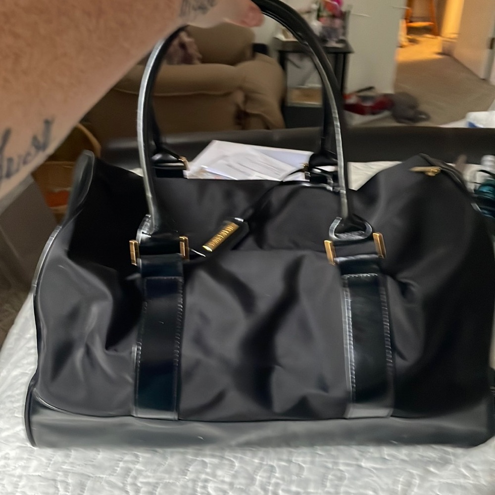 Black Estee Lauded carryon